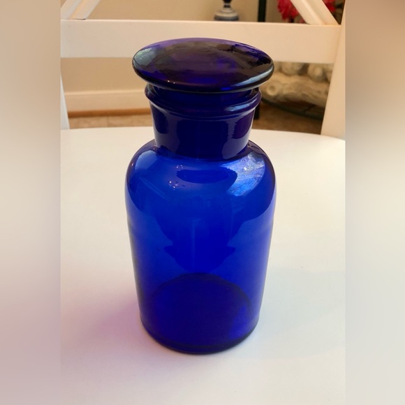 Vintage Cobalt Blue Glass Apothecary Bottle w/Ground Glass Neck & Lid Stopper - Picture 8 of 14